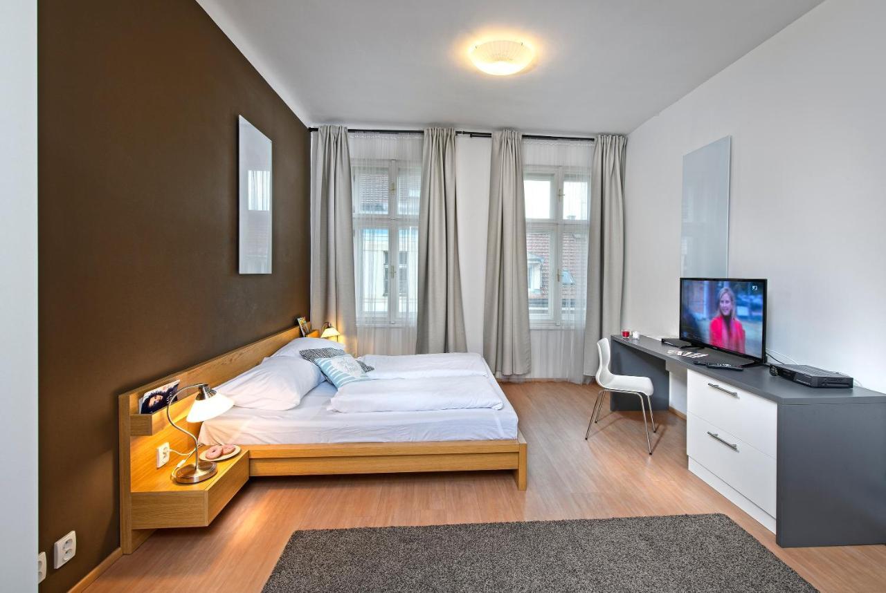 Downtown Suites Chlumova براغ المظهر الخارجي الصورة